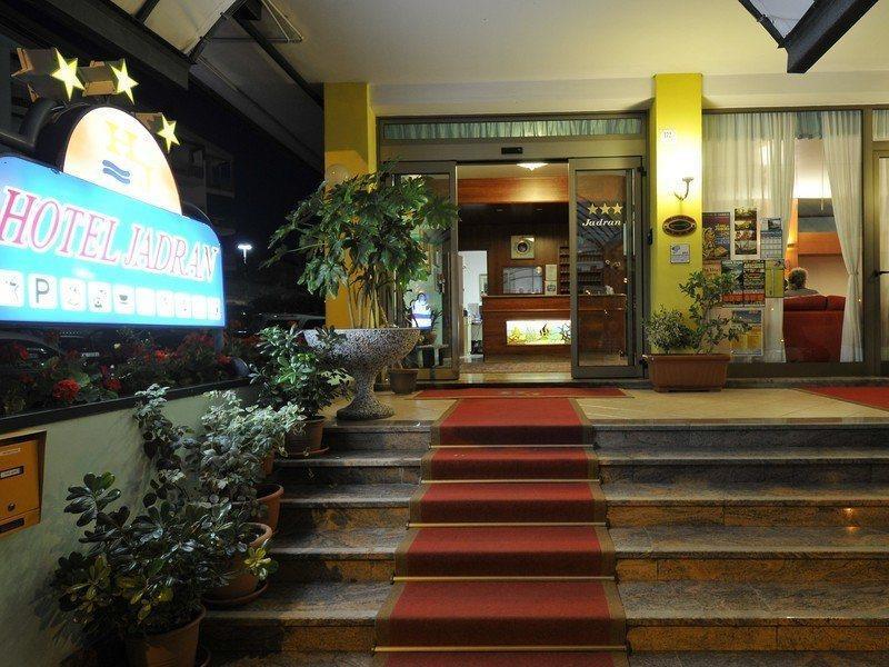 Hotel Jadran 리도 디 예솔로 외부 사진