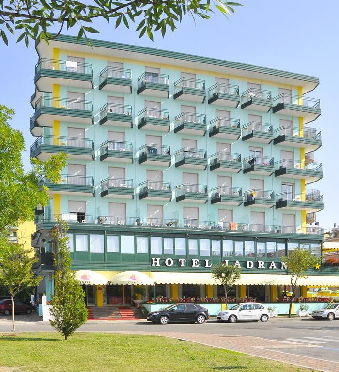 Hotel Jadran 리도 디 예솔로 외부 사진